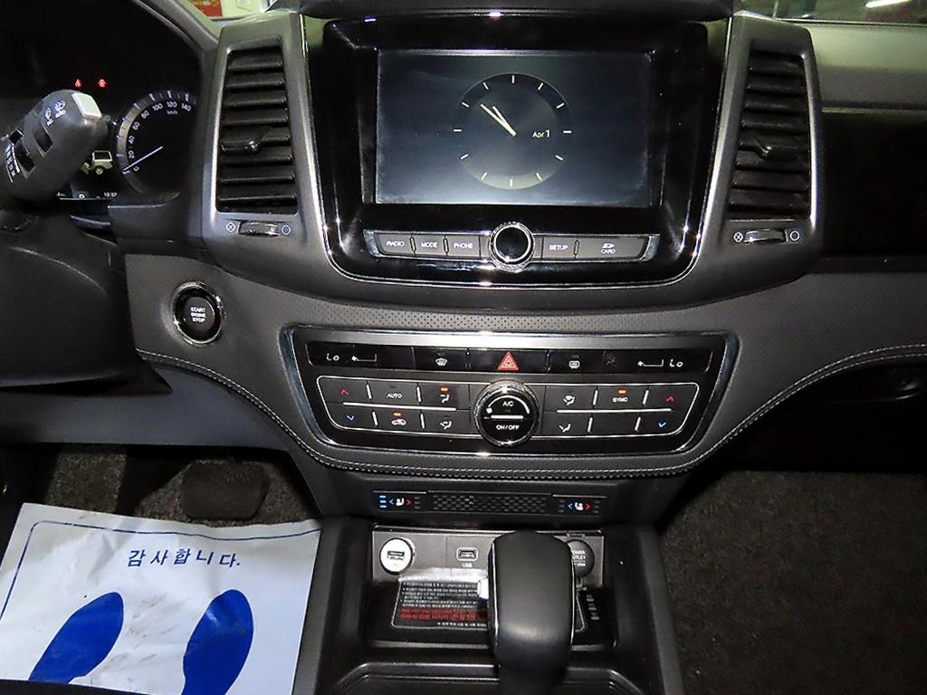 Ssangyong Rexton - Vista 11