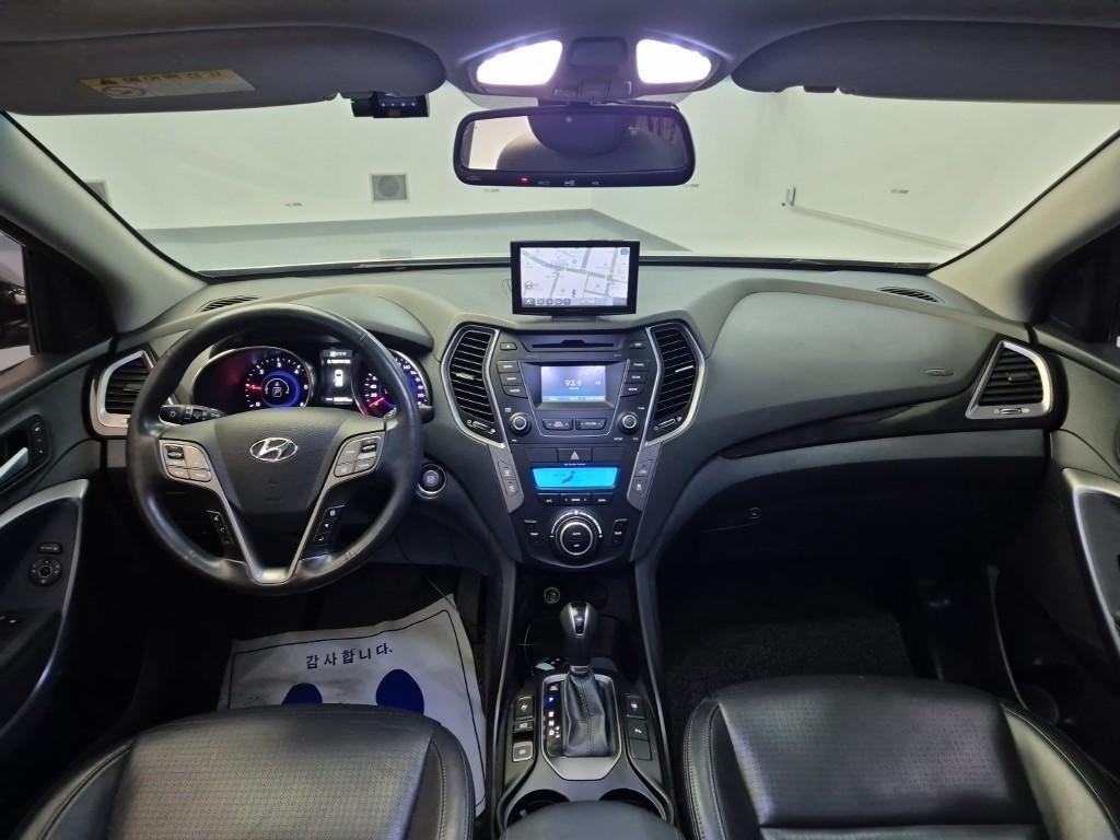 HYUNDAI Maxcruz - Vista 6