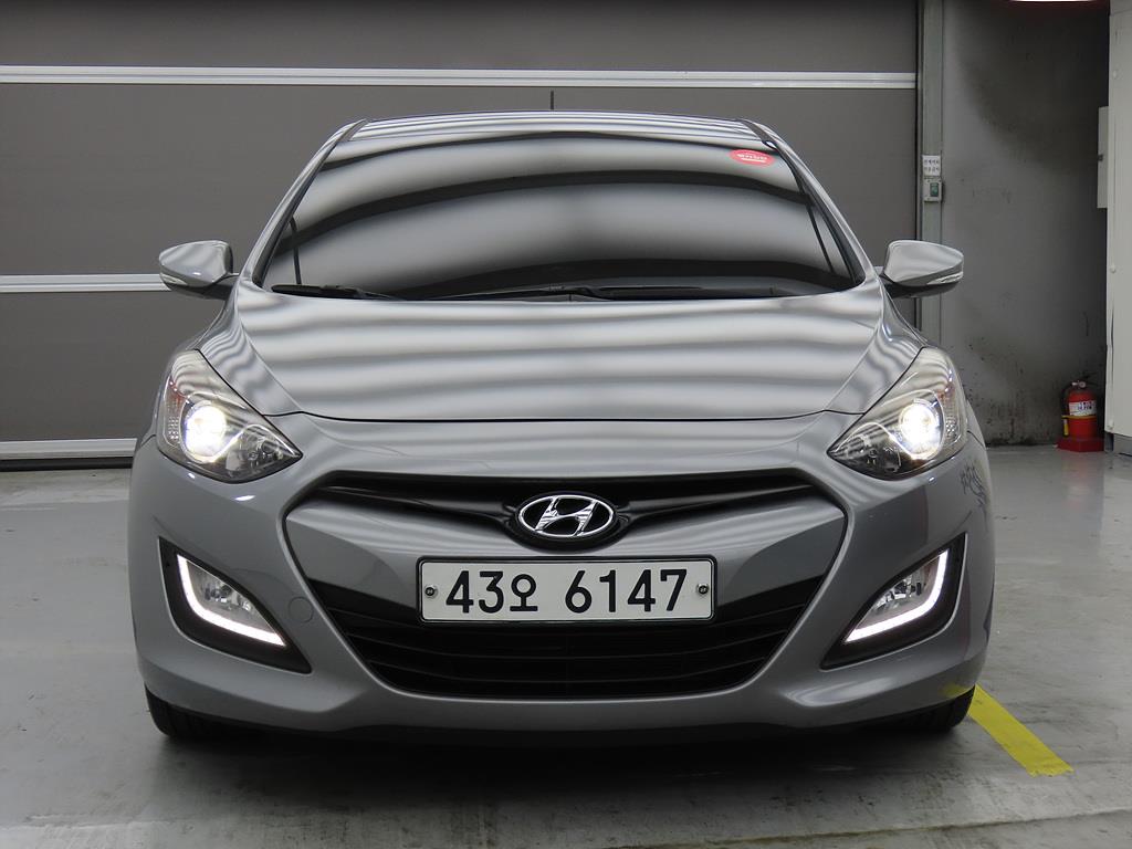 HYUNDAI i30 - Vista 2