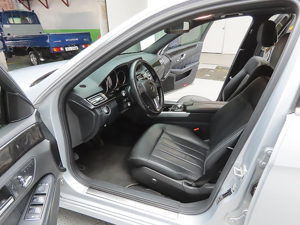 Mercedes Benz E class 2014 Gris - Importación desde Corea - HF Imports Iquique - Foto 10