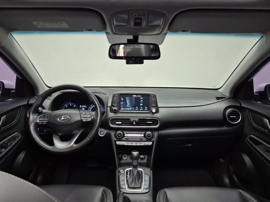 HYUNDAI Kona - Vista 8