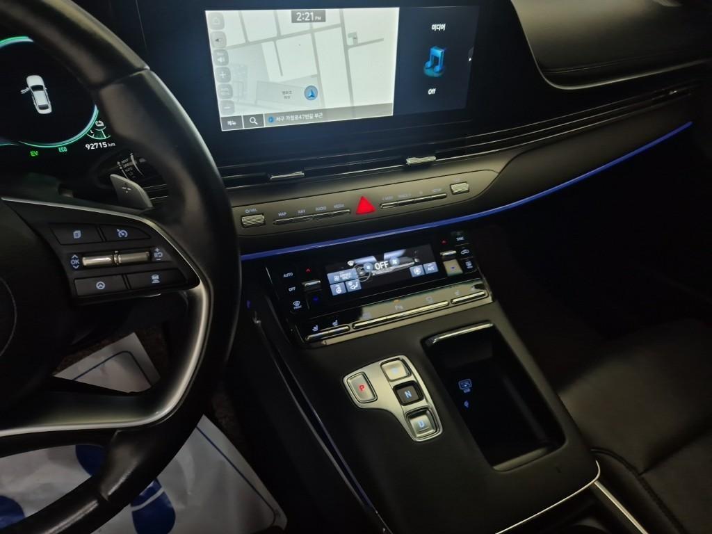 HYUNDAI Grandeur - Vista 11