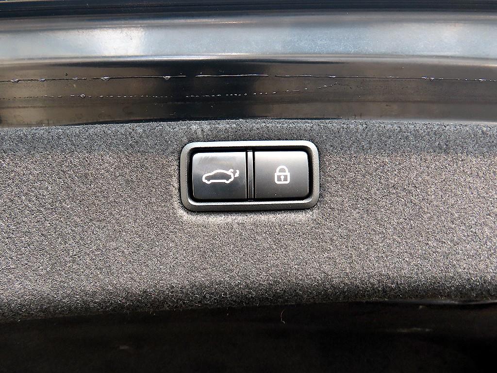 Genesis G80 2017 Negro - Importación desde Corea - HF Imports Iquique - Foto 16