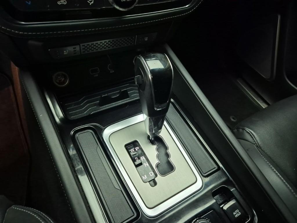 Ssangyong Rexton - Vista 7