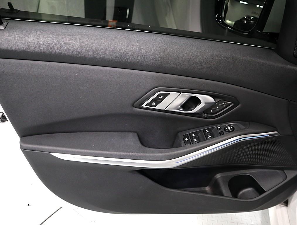 BMW 3 series - Vista 8