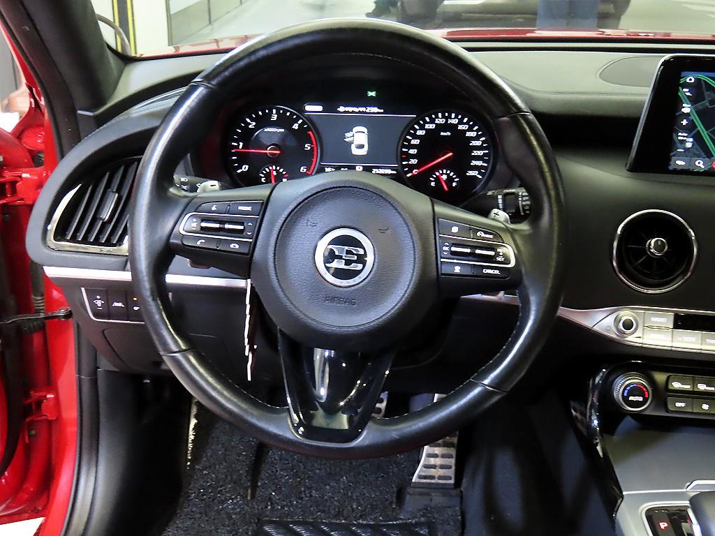 KIA Stinger - Vista 8