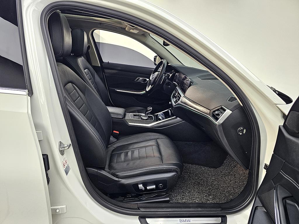 BMW 3 series - Vista 11