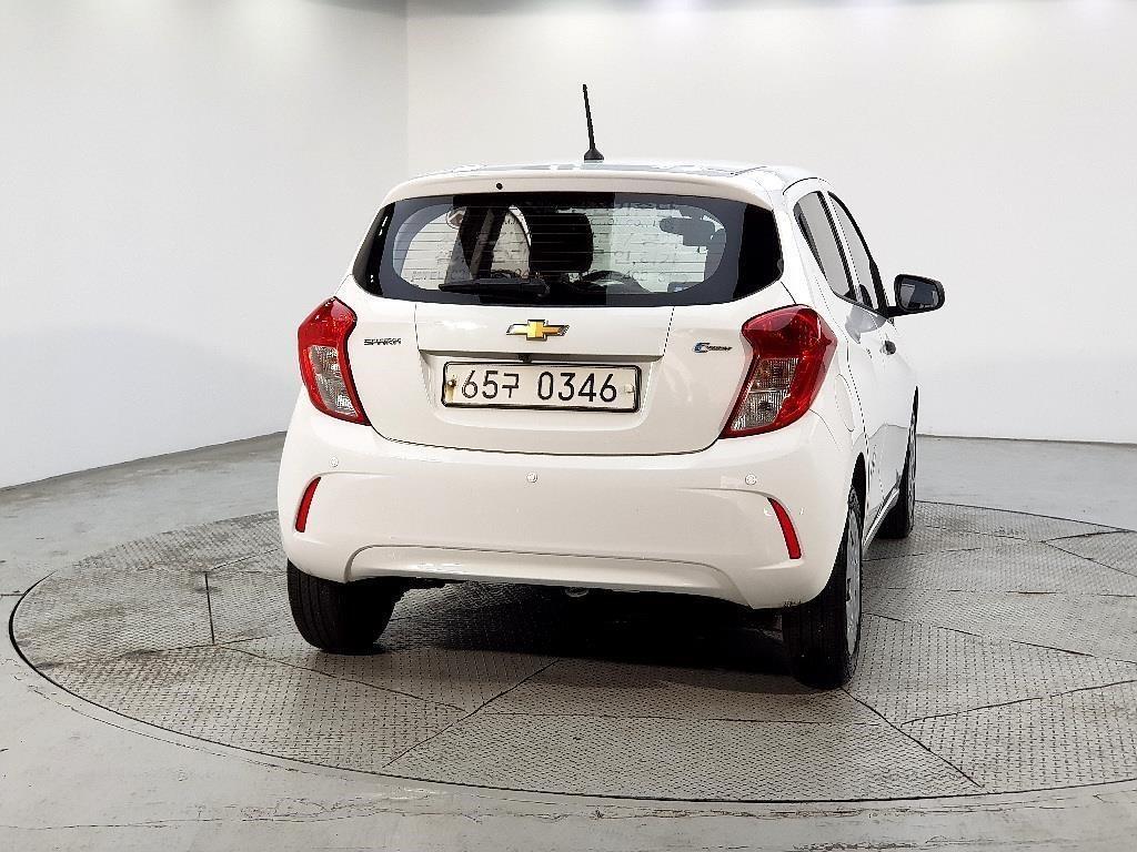 Chevrolet Spark - Vista 3