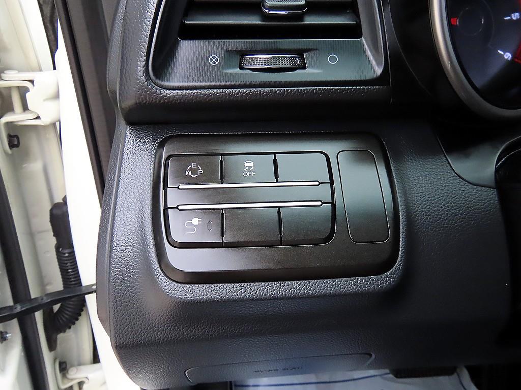 Ssangyong Tivoli - Vista 12