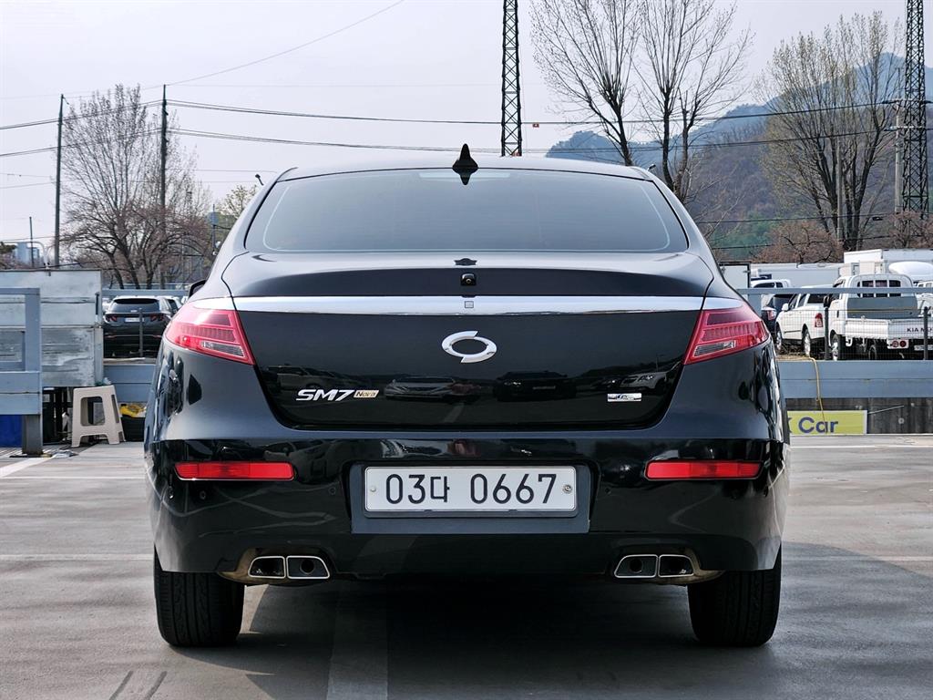 SAMSUNG SM7 - Vista 5