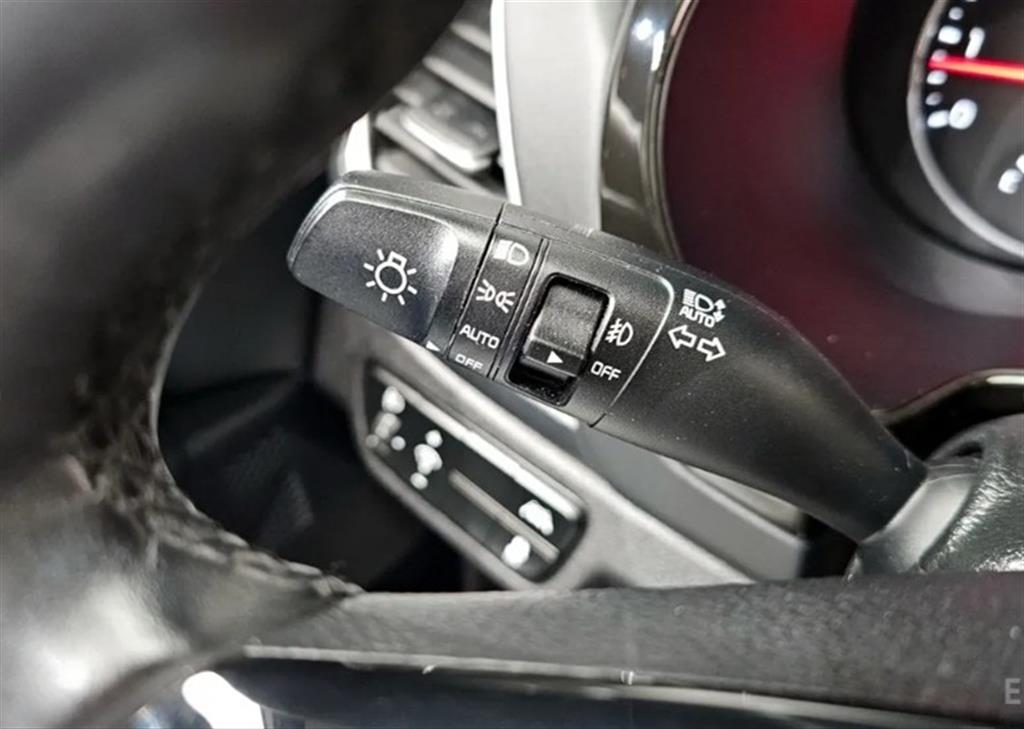 KIA Seltos 2022 Blanco - Importación desde Corea - HF Imports Iquique - Foto 18