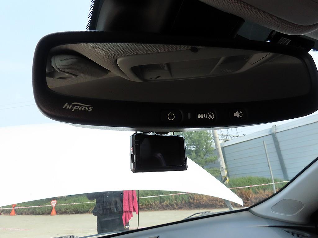 Chevrolet Malibu 2018 Blanco - Importación desde Corea - HF Imports Iquique - Foto 17