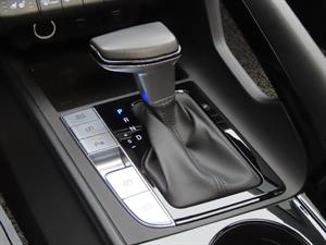 HYUNDAI Avante - Vista 12