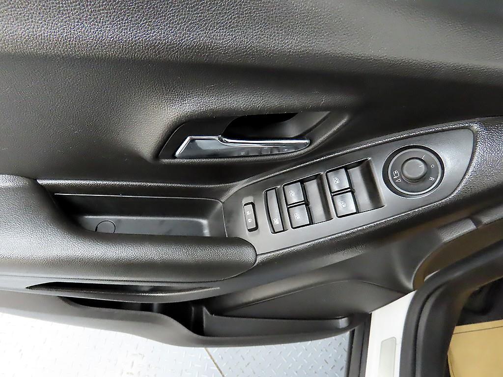 Chevrolet Trax - Vista 11