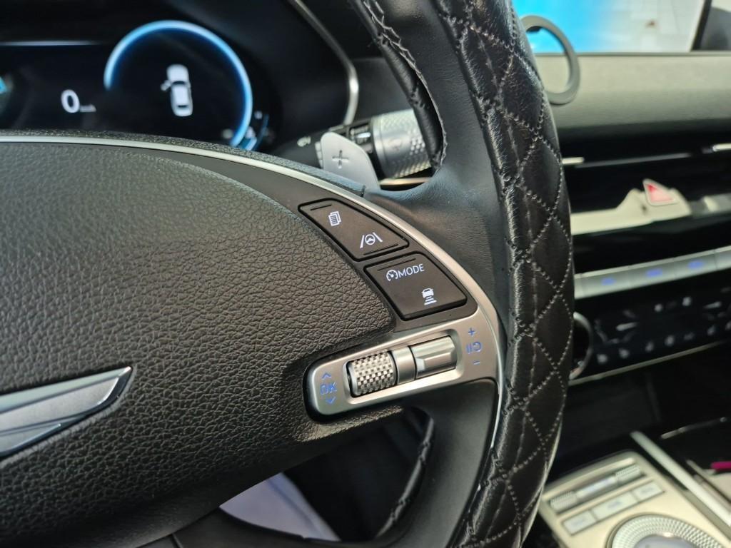 Genesis G80 - Vista 10