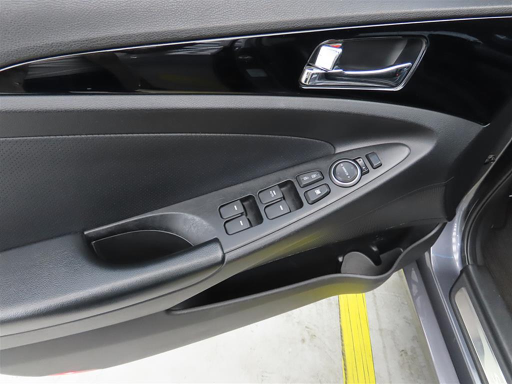 HYUNDAI Sonata 2010 Gris - Importación desde Corea - HF Imports Iquique - Foto 13