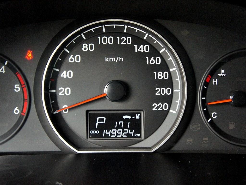 HYUNDAI Starex 2016 Gris - Importación desde Corea - HF Imports Iquique - Foto 9