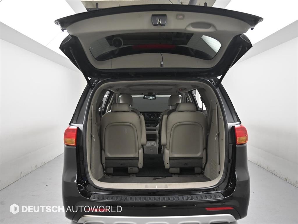 KIA Carnival 2017 Negro - Importación desde Corea - HF Imports Iquique - Foto 18