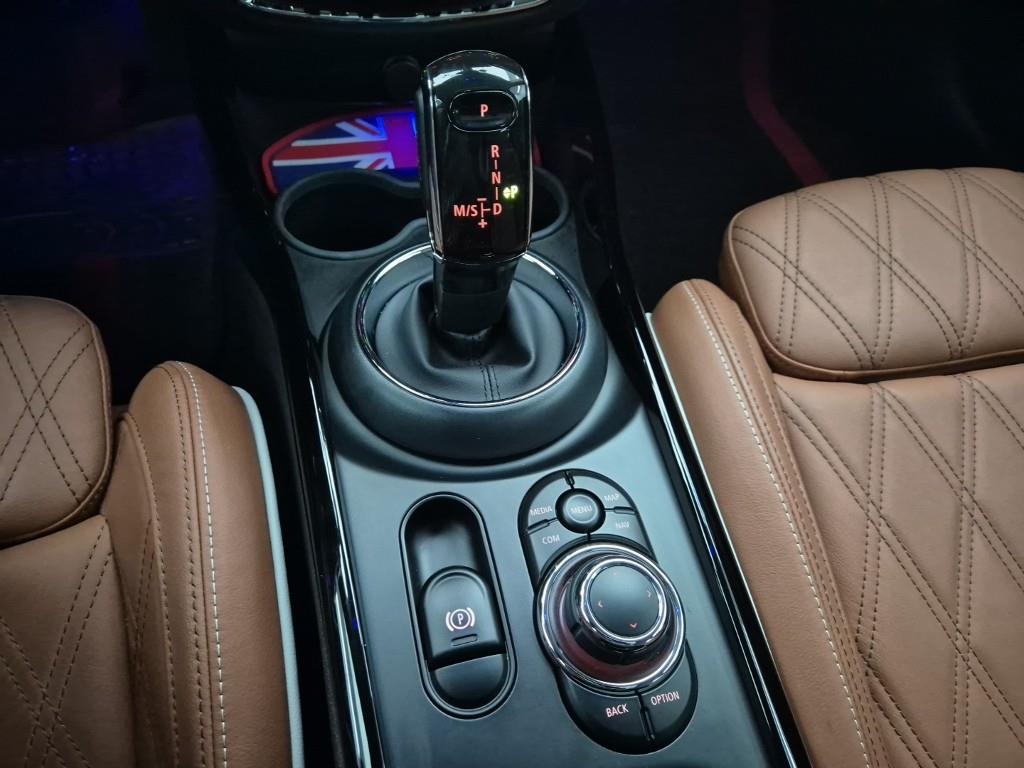 Mini Clubman - Vista 8