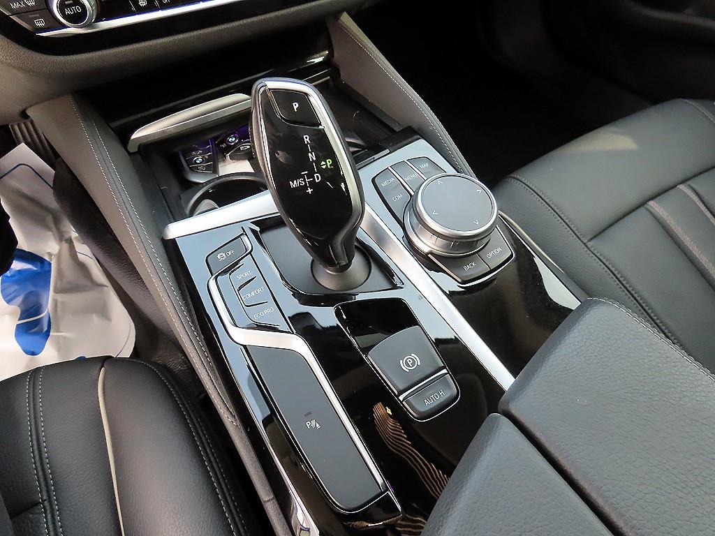 BMW 5 Series - Vista 11