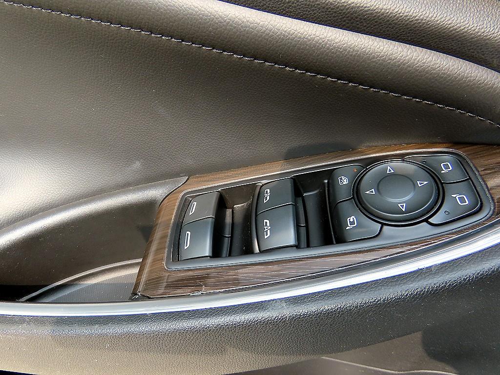 Chevrolet Malibu - Vista 11