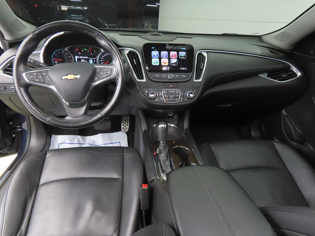 Chevrolet Malibu - Vista 7