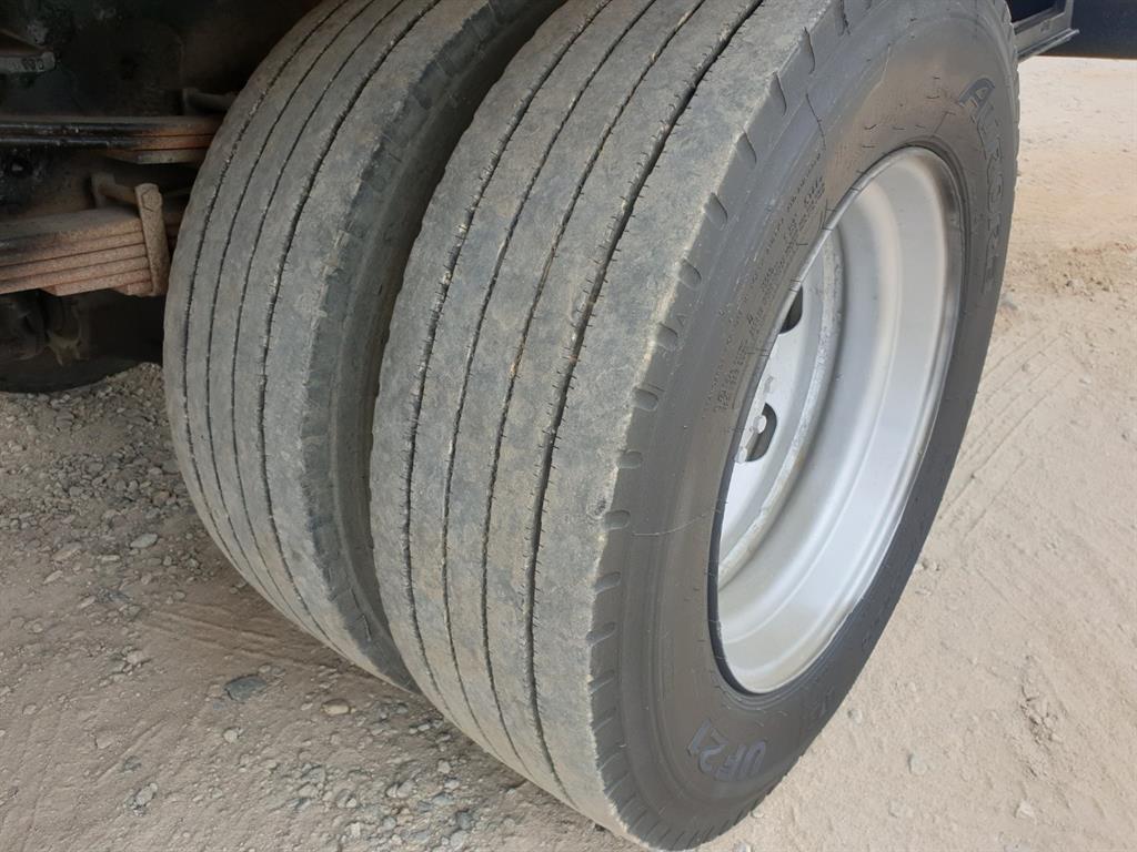 medium and large cargo truck 2006 Blanco - Importación desde Corea - HF Imports Iquique - Foto 18