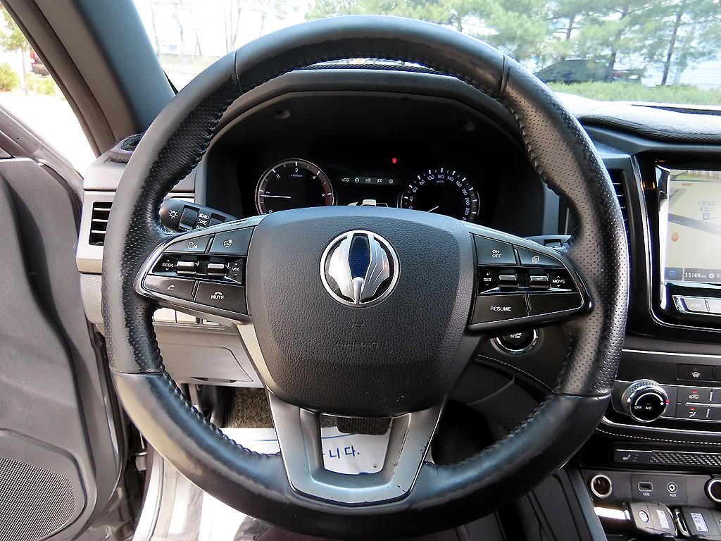 Ssangyong Rexton - Vista 8