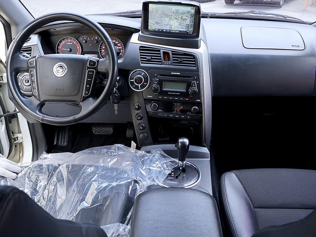 Ssangyong Korando - Vista 9