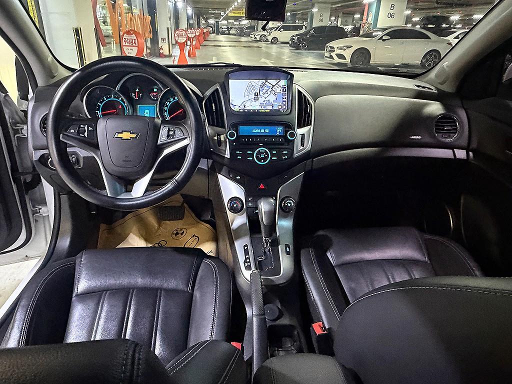 Chevrolet Cruise - Vista 6