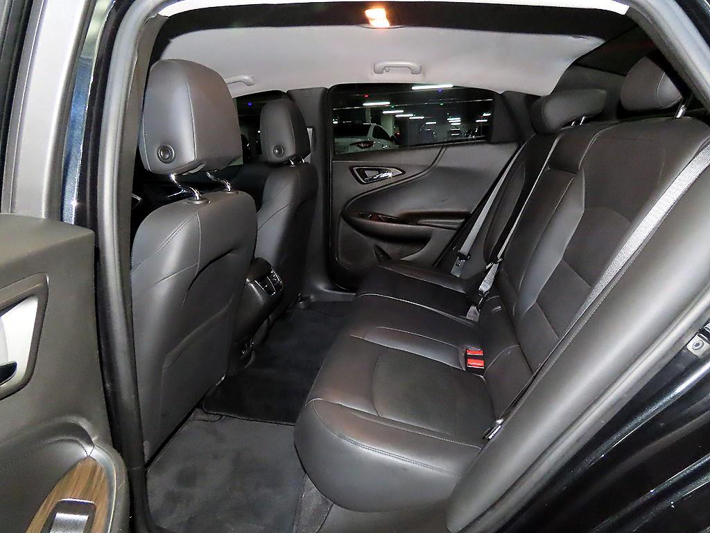 Chevrolet Malibu - Vista 7