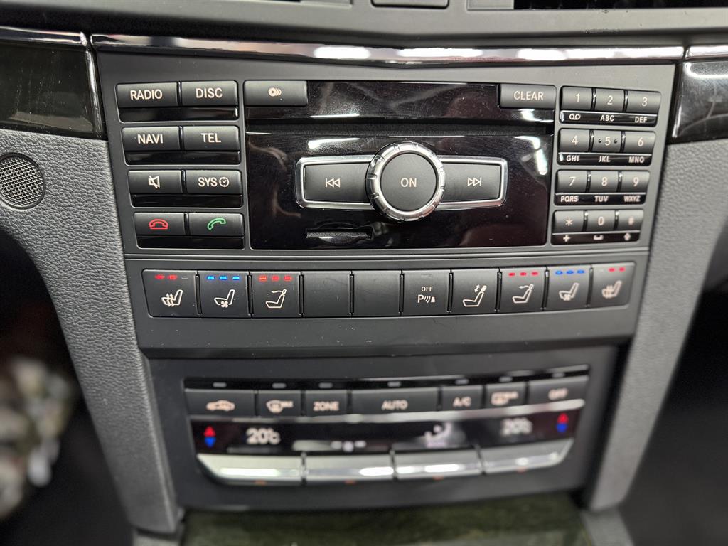 Mercedes Benz E class - Vista 9