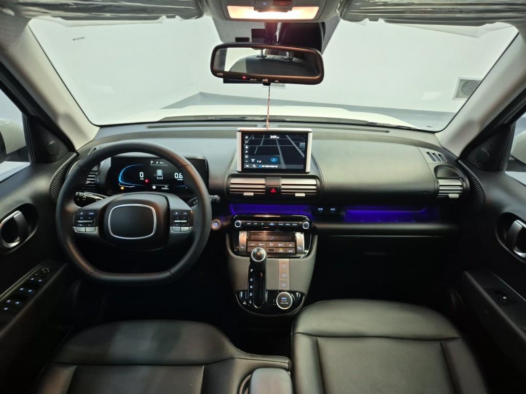 HYUNDAI Casper - Vista 7