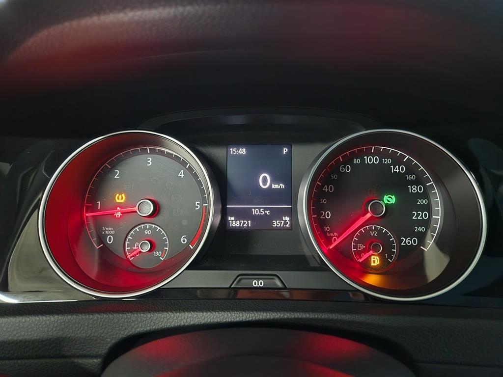 Volkswagen Golf - Vista 6