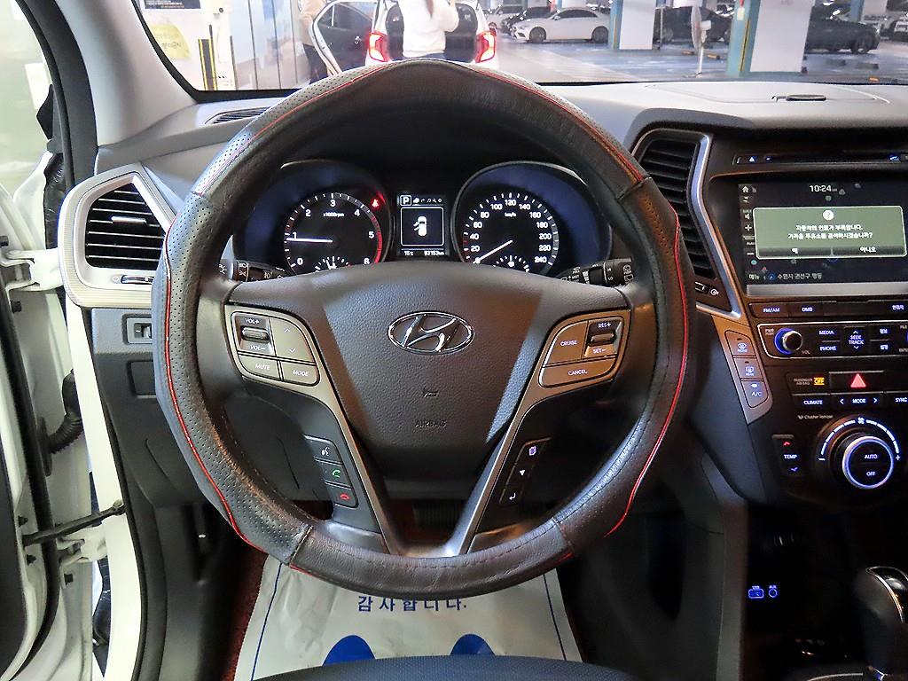 HYUNDAI Maxcruz - Vista 8