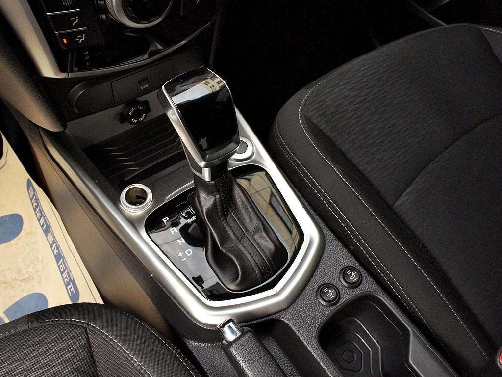 Ssangyong Tivoli 2019 Blanco - Importación desde Corea - HF Imports Iquique - Foto 11