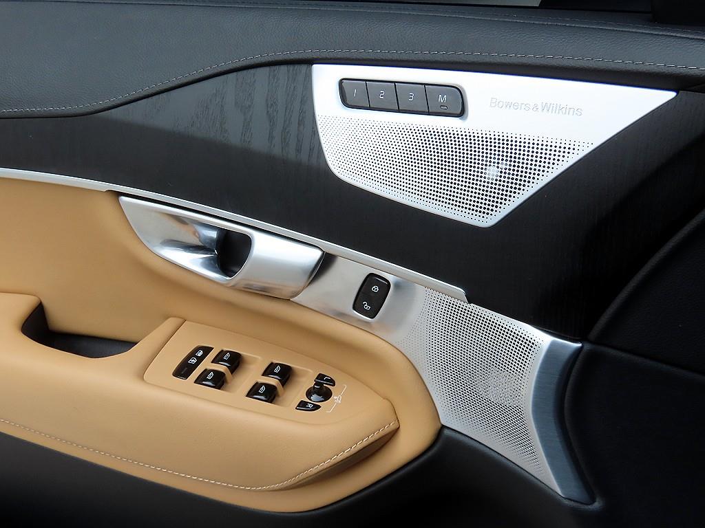 Volvo XC90 - Vista 12