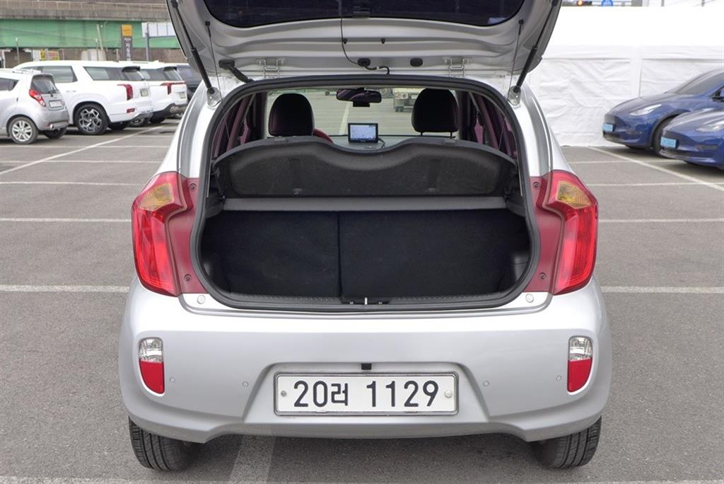 KIA Morning - Vista 9