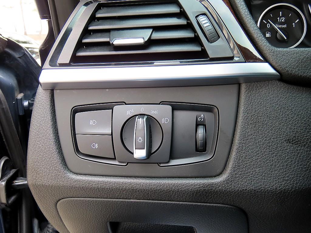 BMW 3 series 2014 Azul - Importación desde Corea - HF Imports Iquique - Foto 13