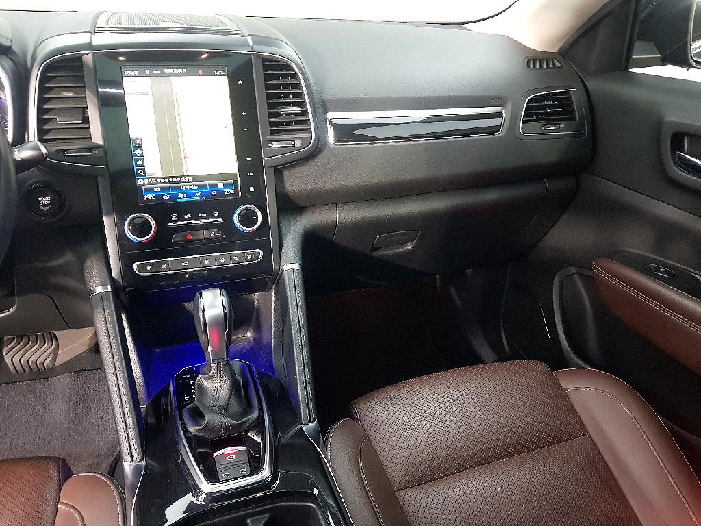 SAMSUNG QM6 - Vista 10