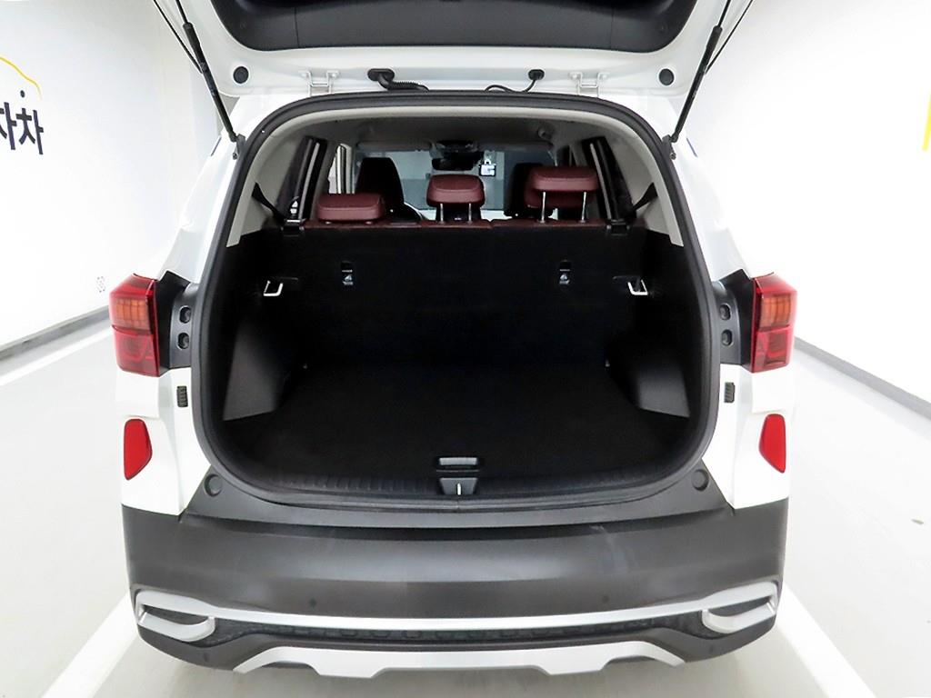 KIA Seltos - Vista 5