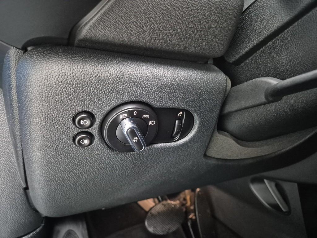 Mini Cooper - Vista 8