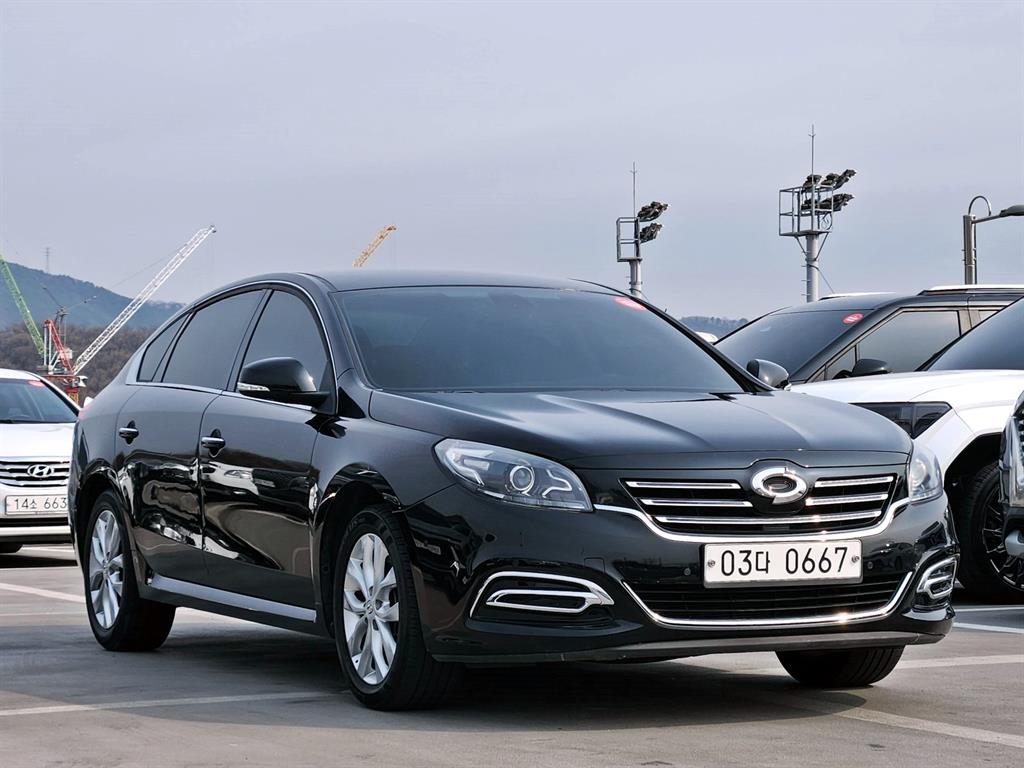 SAMSUNG SM7 - Vista 4