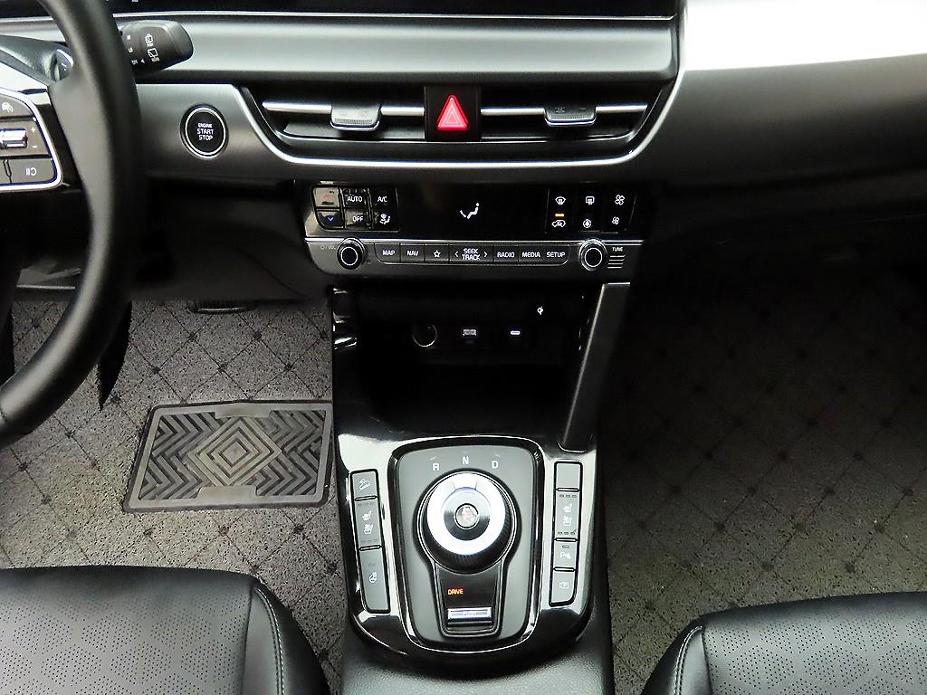 KIA Seltos 2025 Blanco - Importación desde Corea - HF Imports Iquique - Foto 16