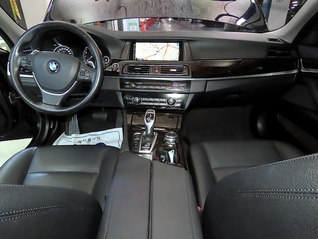 BMW 5 Series - Vista 6