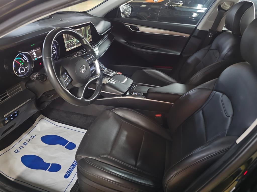 HYUNDAI Grandeur - Vista 7