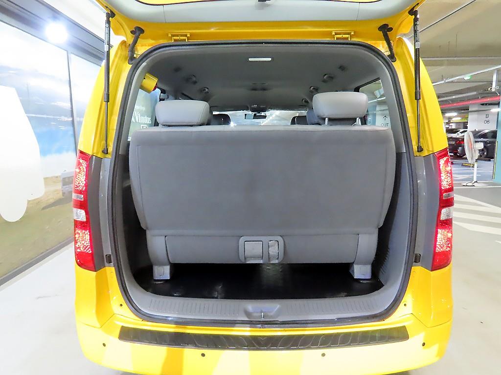 HYUNDAI Starex 2014 Amarillo - Importación desde Corea - HF Imports Iquique - Foto 17