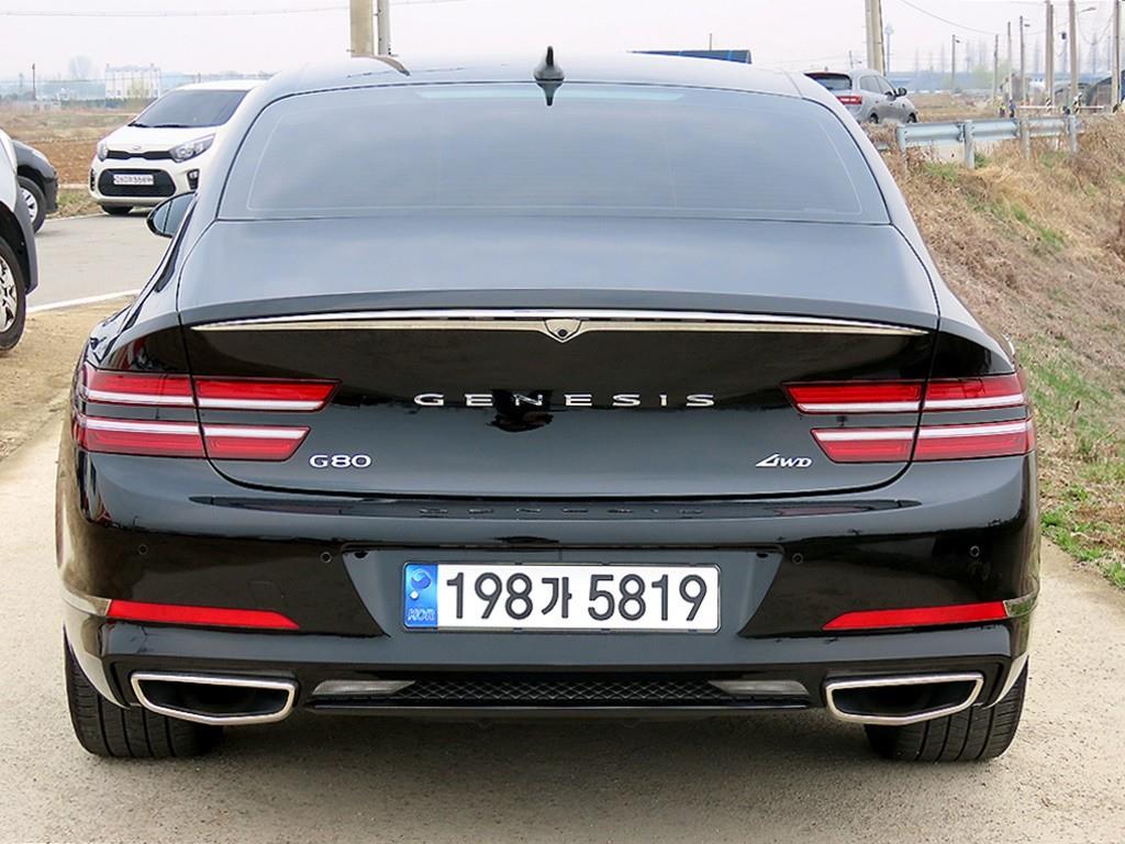 Genesis G80 - Vista 4