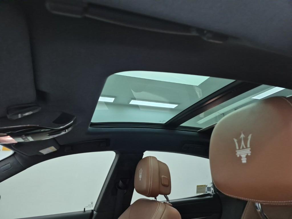 Maserati Levante 2020 Blanco - Importación desde Corea - HF Imports Iquique - Foto 13