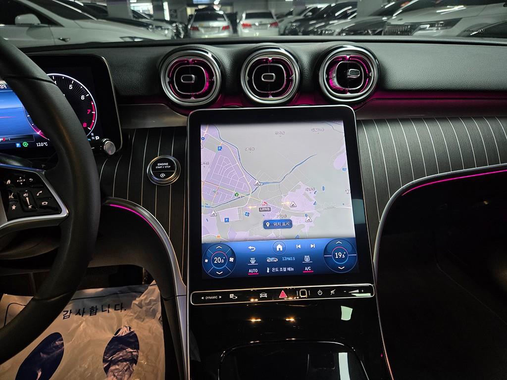 Mercedes Benz C Class - Vista 10